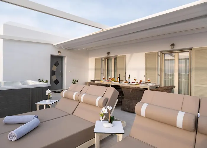 Panos Sunset View Villa *